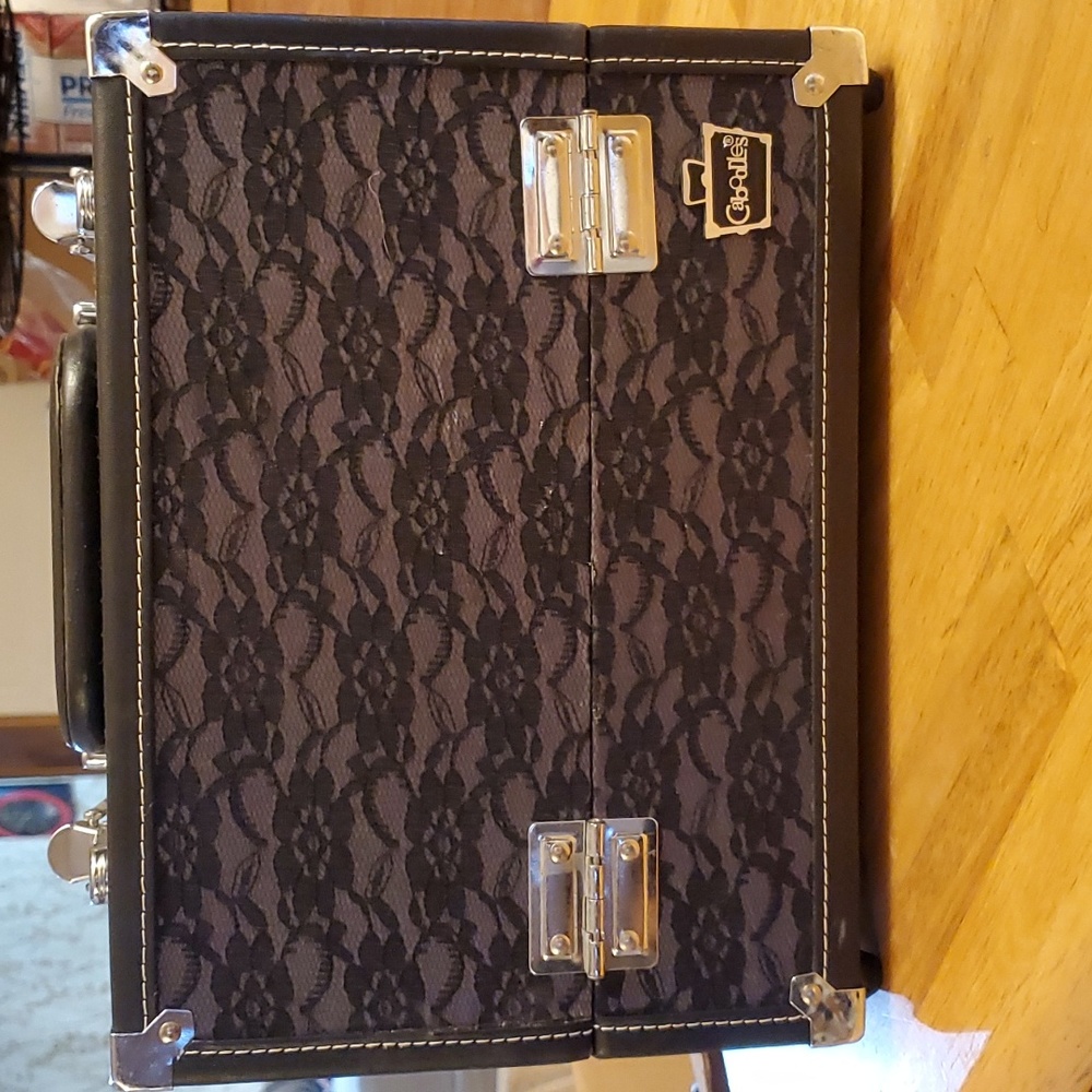 Caboodles Make-up case